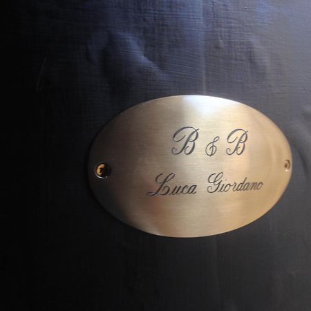 نابولي B & B Luca Giordano N6 المظهر الخارجي الصورة