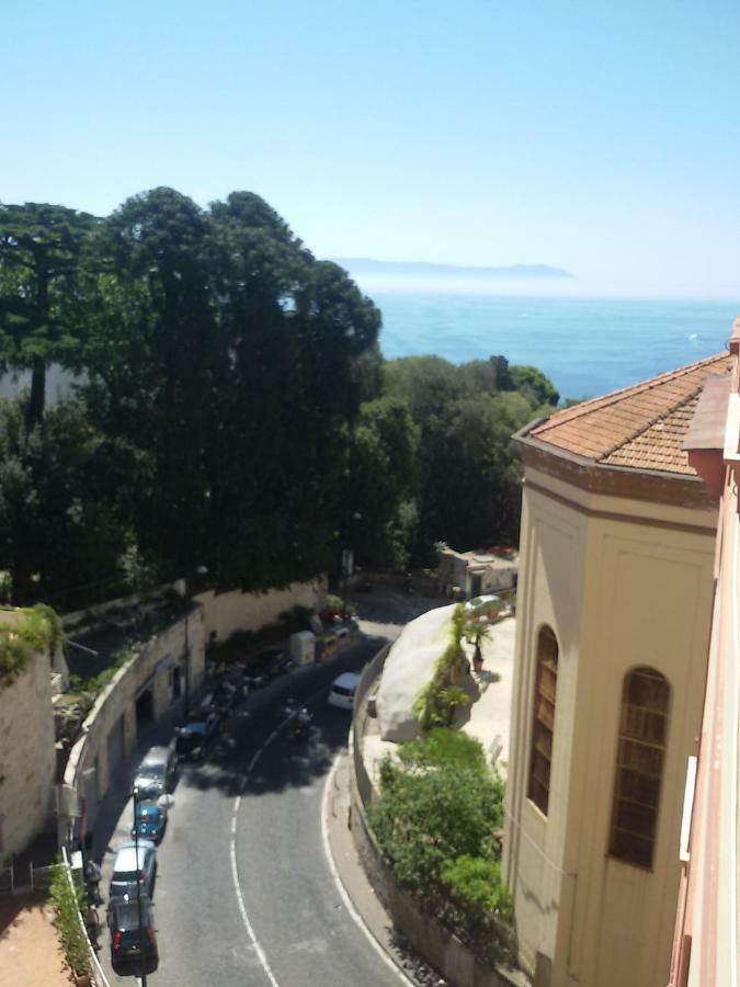 نابولي B & B Luca Giordano N6 المظهر الخارجي الصورة