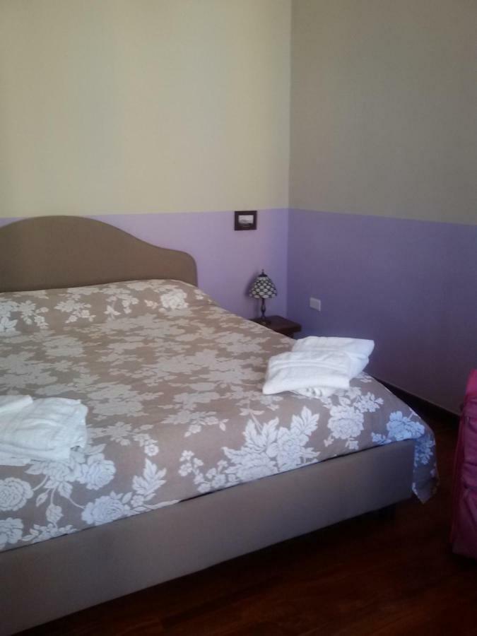نابولي B & B Luca Giordano N6 المظهر الخارجي الصورة